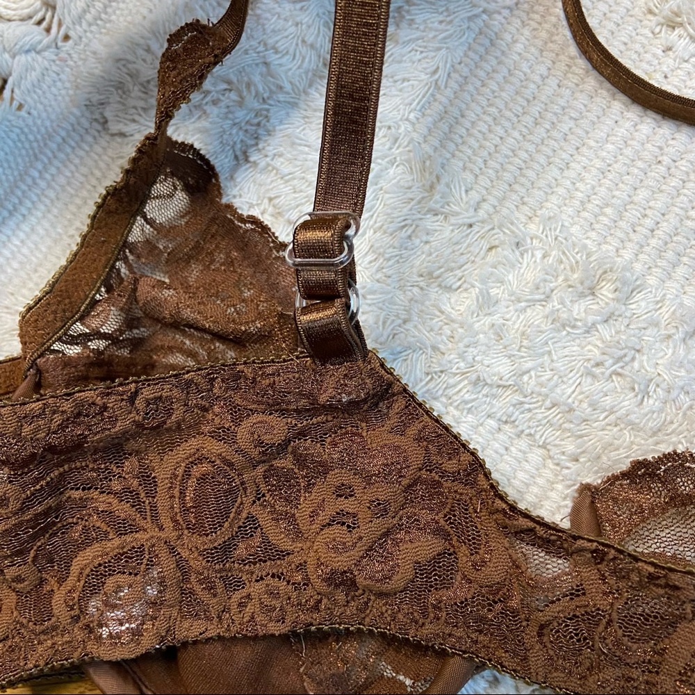 Christian Dior vintage lace bra 32 B - Picture 14 of 14